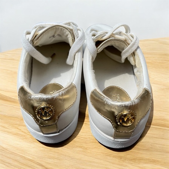 Michael Kors White and Gold Sneakers Leather Upper Size 5M - Picture 5 of 6